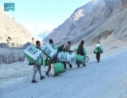 مركز الملك سلمان للإغاثة يوزع 470 حقيبة شتوية في منطقة قوبيس ياسين بإقليم جلجت بلتستان في باكستان