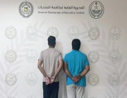 مكافحة المخدرات تقبض على مقيمين بمنطقة الرياض لترويجهما أقراصًا خاضعة لتنظيم التداول الطبي
