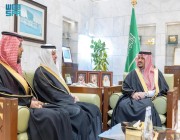 نائب أمير الرياض يستقبل مدير تعليم المنطقة