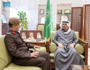 نائب أمير منطقة الرياض يستقبل قائد قوة الأمن البيئي بالمنطقة