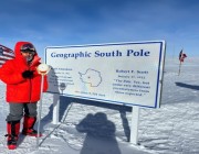 الشيباني يرفع "العلم السعودي" في القطب الجنوبي