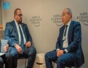 وزير الاقتصاد والتخطيط يجتمع مع وزير الاقتصاد بجمهورية أذربيجان