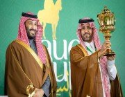 لحظة وصول ولي العهد و تكريم الفائز بكأس السعودية و جائزة 20 مليون دولار