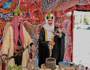 أهالي منطقة الباحة يرتدون الأزياء التراثية احتفالًا بيوم التأسيس