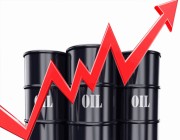 النفط يعود لمساره “التصاعدي” بارتفاع 1%