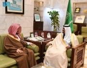 نائب أمير منطقة الرياض يستقبل رئيس محكمة الأحوال الشخصية