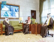 أمير منطقة الرياض يستقبل مدير الشؤون الصحية بالمنطقة
