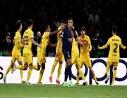 نجم فرنسا يتهم مبابي بالخيانة في مباراة برشلونة
