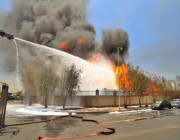 إخماد حريق هائل في مصنع بجدة