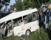 مصرع وإصابة 41 شخصاً بحادث تحطم حافلة في باكستان