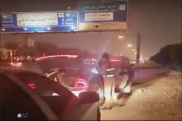 بالفيديو: المرور يطيح بثلاثة مفحطين شرق الرياض أحدهم عراقي الجنسية