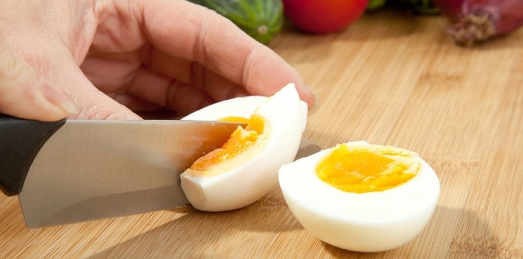 عليك بتناول البيض يوميا.. يخفف من مخاطر أمراض القلب