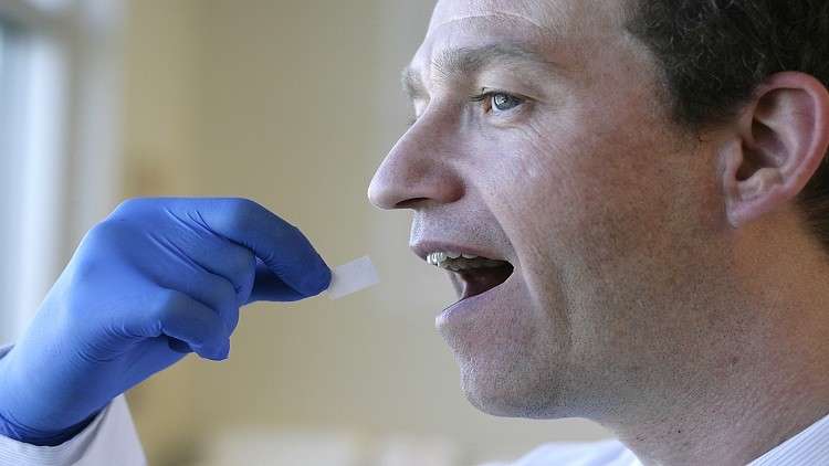 الأطباء يقدمون نصائح للتعامل مع حروق الفم المزعجة