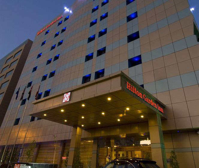 وظائف شاغرة لدى فنادق هيلتون في الرياض