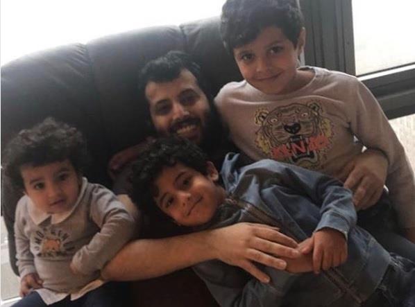 تركي آل الشيخ ينشر صورة له برفقة أبنائه الثلاثة ويوجه لهم رسالة مؤثرة