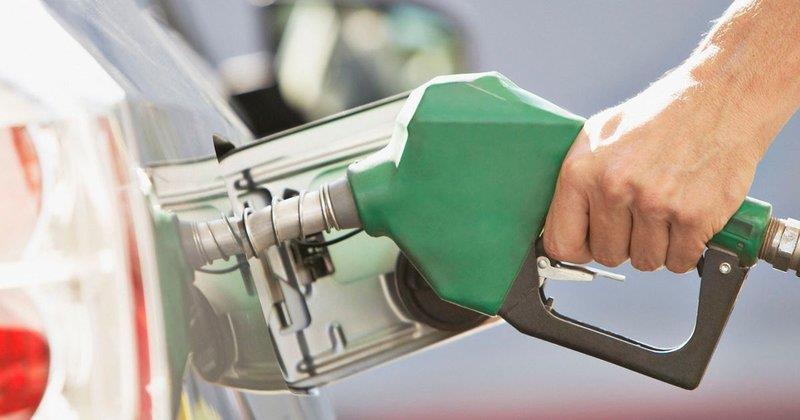 الطاقة: نراجع أسعار “البنزين” كل 3 أشهر.. وهذا سبب الإبقاء على سعر “بنزين 91”