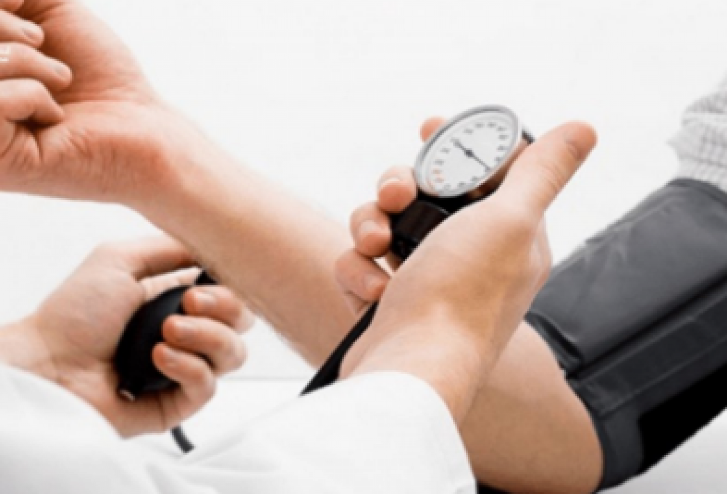 تعرّف على أعراض ضغط الدم المنخفض وكيفية علاجه