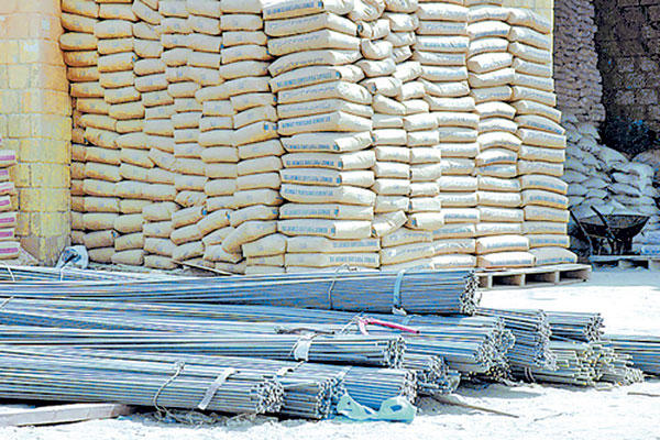 أسعار المواد الإنشائية .. ارتفاع «الحديد» 9.5 % وتراجع «الأخشاب» 0.6 %