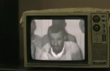فيديو لنهاية جهيمان.. ولقطات حقيقية بعد القبض عليه هو ورفاقه