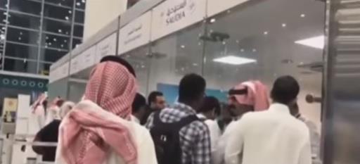 فيديو.. نقاش حاد بين مذيع العربية ومتحدث الخطوط السعودية حول التأخير والتأجيل الذي شهدته الرحلات مؤخراً