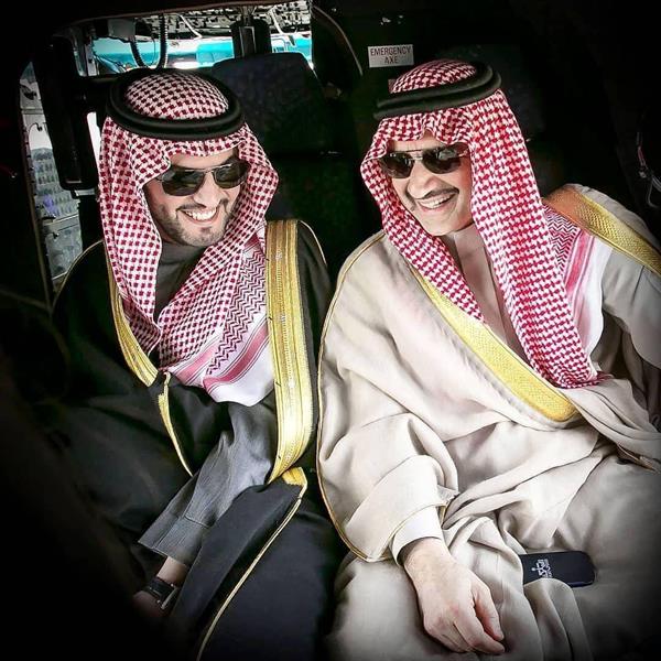 الأمير الوليد بن طلال يبارك لفهد بن نافل.. ويقارن عدد متابعي حساب الهلال بـ 5 أندية