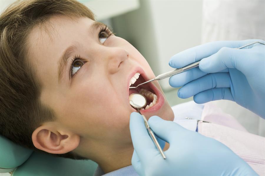 ‏‏”الصحة”: 40% من الطلبة مصابون بتسوس الأسنان و11% ‏بمشاكل سمعية و7%‏ بالسمنة