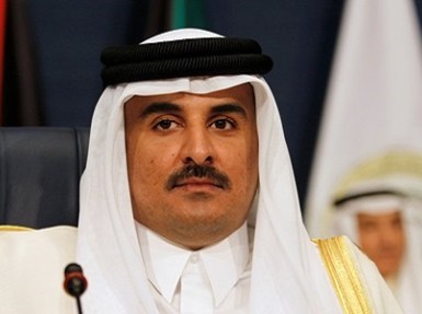فضيحة جديدة للحمدين.. حقيبة دبلوماسية قطرية تدعم الحوثيين بالملايين