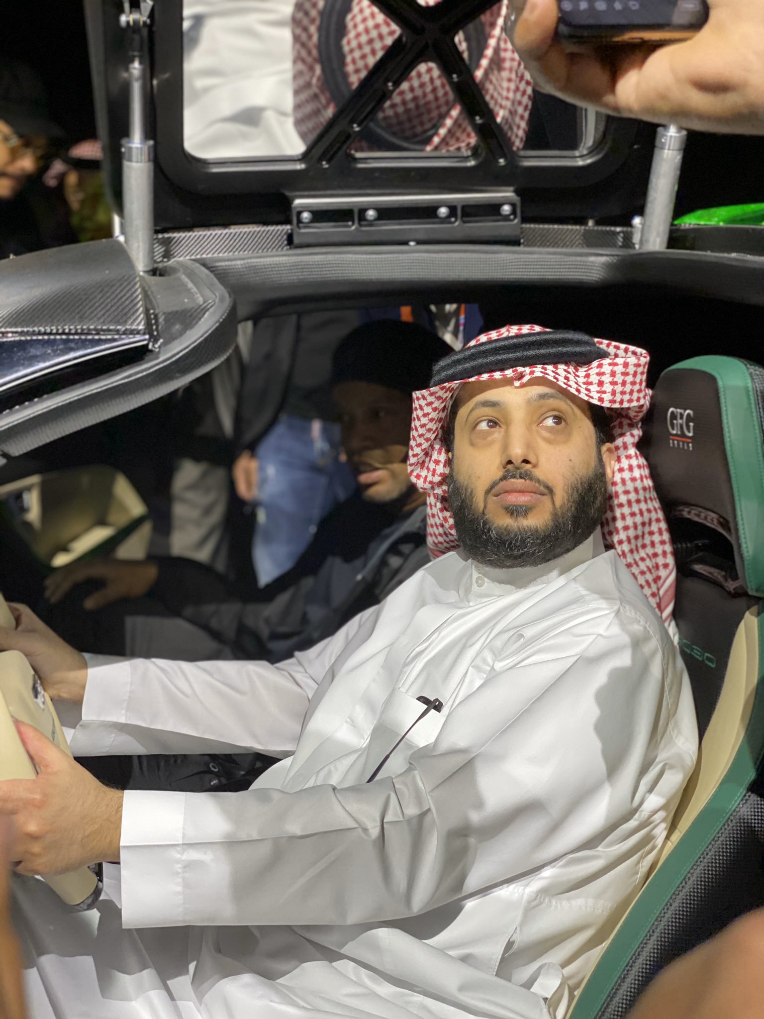 تدشين سيارة المستقبل 2030 ..  ‎#معرض_الرياض_للسيارات