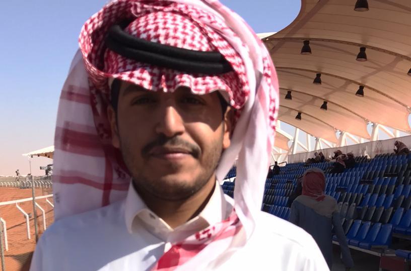 شاب سعودي يقطع أكثر من 600 كيلومتر للمشاركة في “القعود قعودك لا طرحته”