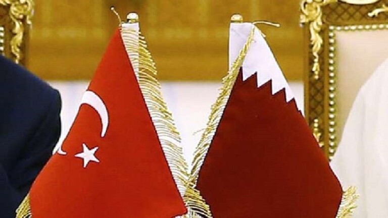 تركيا توسع وجودها العسكري في قطر