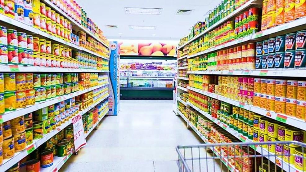 إنفوجرافيك.. “التجارة”: 10 بيانات أساسية يلزم توفرها في المنتجات الغذائية