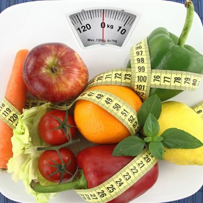 هل كل الحميات الغذائية مفيدة عند رغبتك بزيادة أو خسارة الوزن بشكل صحي؟.. “الصحة” توضح
