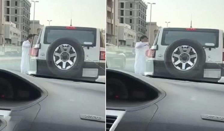 فيديو متداول لقائد سيارة يهرب أثناء حديثه مع آخر.. ومصور المقطع يكشف التفاصيل