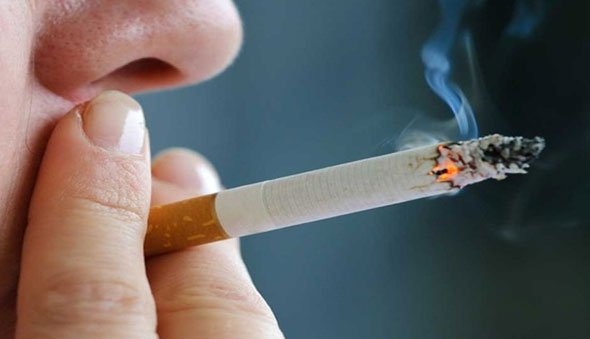 دراسة تحذر من التدخين وعلاقته بعدوى “كوفيد 19”