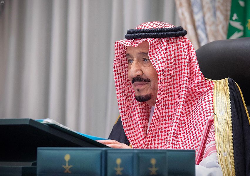 قرار مجلس الوزراء السعودي ارتداء الكمامات