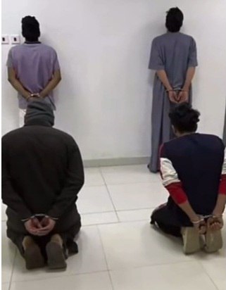 عصابة نفذت 17 جريمة سرقة للمنازل والاستراحات في قبضة شرطة الرياض