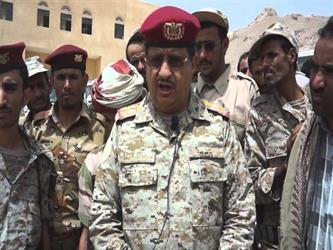 وزير الدفاع اليمني يثمن دعم المملكة وإسنادها الكبير للعمليات القتالية ضد المتمردين الحوثيين