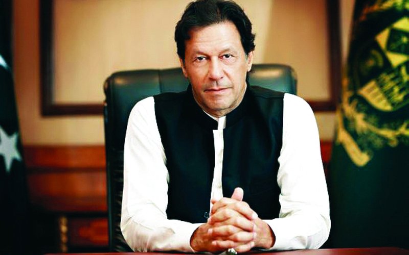 رئيس وزراء باكستان يغادر المدينة المنورة