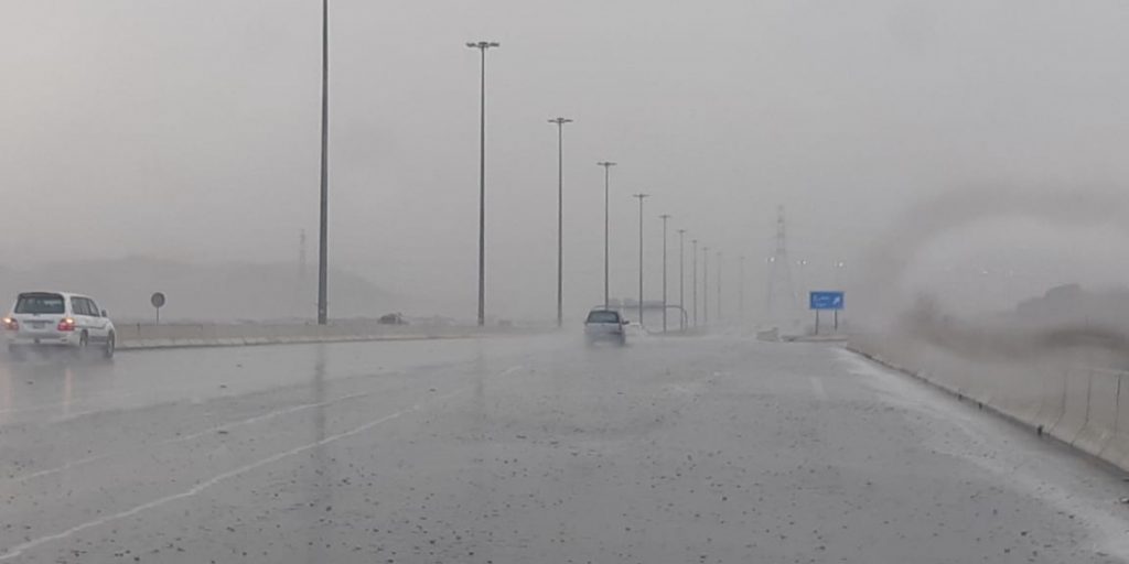 المركز الوطني للأرصاد: هطول أمطار رعدية على عدد من محافظات مكة المكرمة