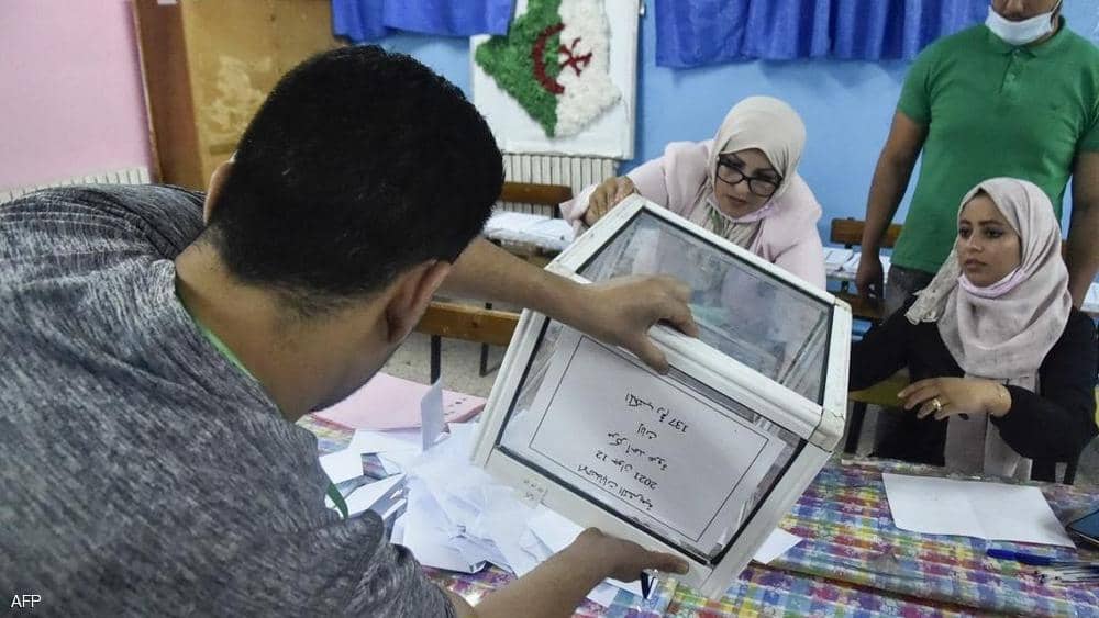 نحو 70 في المئة من الجزائريين امتنعوا عن المشاركة في الانتخابات