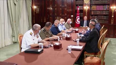 الرئيس التونسي: ما قمنا به ليس انقلابًا.. ونطمئن التونسيين ورجال الأعمال بشأن الأوضاع في البلاد