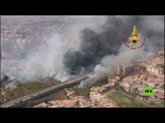 حرائق جزيرة صقلية الإيطالية تجبر السلطات على إجلاء سكانها