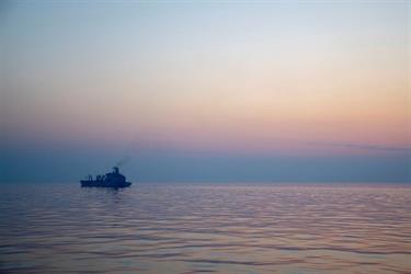 رويترز: تعرض سفينة قبالة ساحل الفجيرة الإماراتية للخطف
