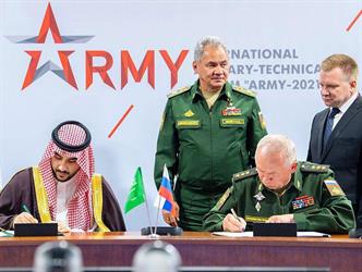 المملكة توقع اتفاقية للتعاون العسكري مع روسيا (صور)