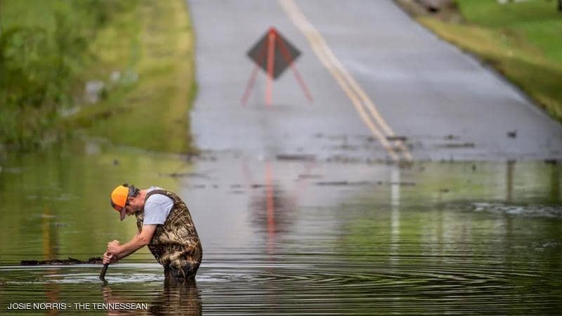 فيضانات مميتة.. 21 قتيلا ومفقودون بولاية أمريكية