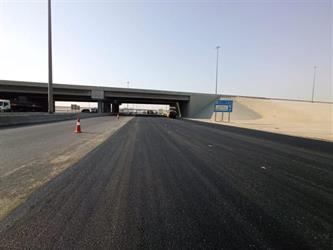 “النقل” تباشر إصلاح المناطق المتضررة على طريق أبو حدرية