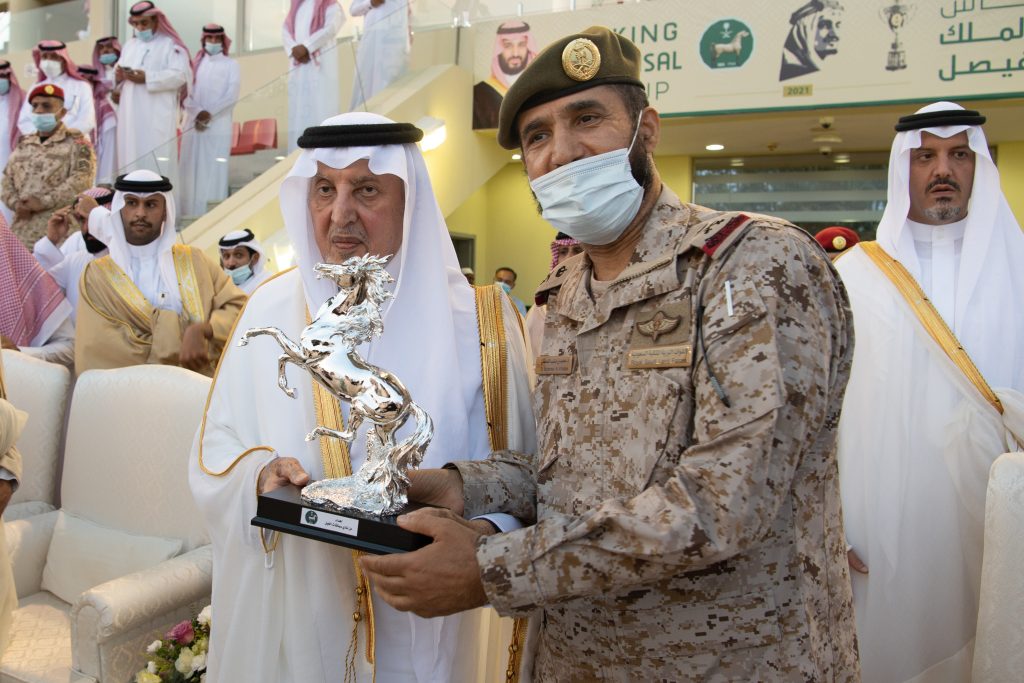 «مستشار خادم الحرمين» يشهد نهائيات كأس الملك فيصل للخيل العربية الأصيلة