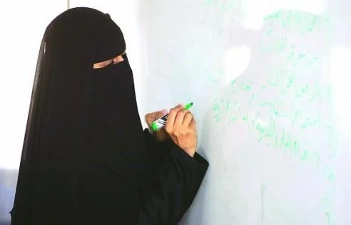 وزارة التعليم تعتزم التعاقد مع معلمات من خارج نظام “نور”