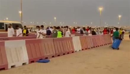 جماهير الأخصر تتوافد على ملعب مدينة الملك عبدالله الرياضية (فيديو)