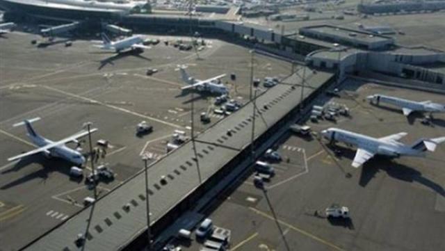 السودان.. مصادر: إغلاق مطار الخرطوم وتعليق الرحلات الدولية